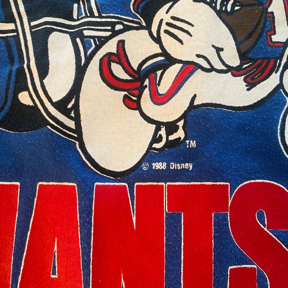 1988 New York Giants Mickey Mouse T-Shirt Size Medium - Picture 3 of 4